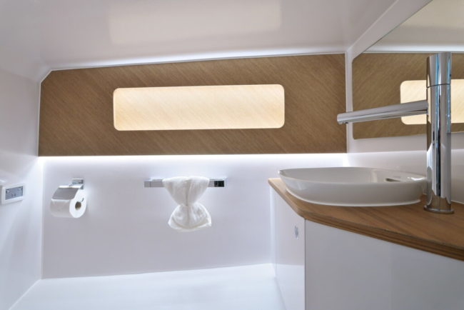 Bagno del Frauscher 1017 GT 2nd Generation.